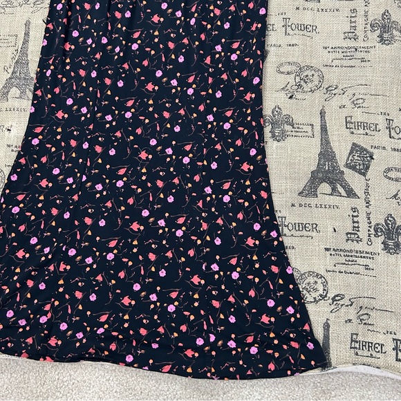 Free People NWOT! Black Pink Floral Puff Sleeve Crew Neck Midi Stretch Dress - Picture 14 of 16